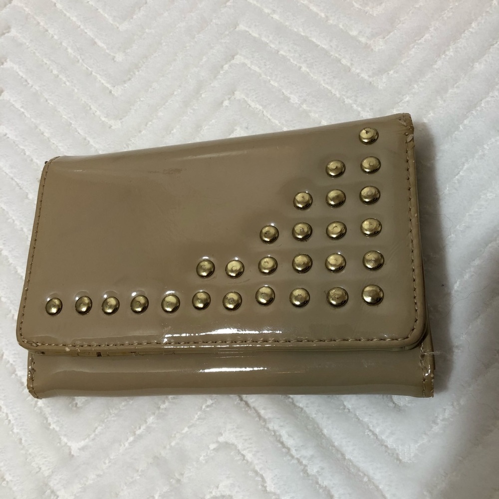 Steve Madden | Bifold Snap Closure Wallet